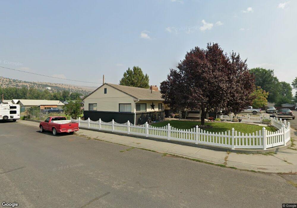 215 NW 4th Ave, John Day, OR 97845 - photo 1