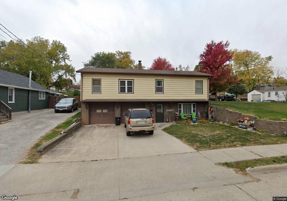 603 1st St S, Newton, IA 50208 - photo 1