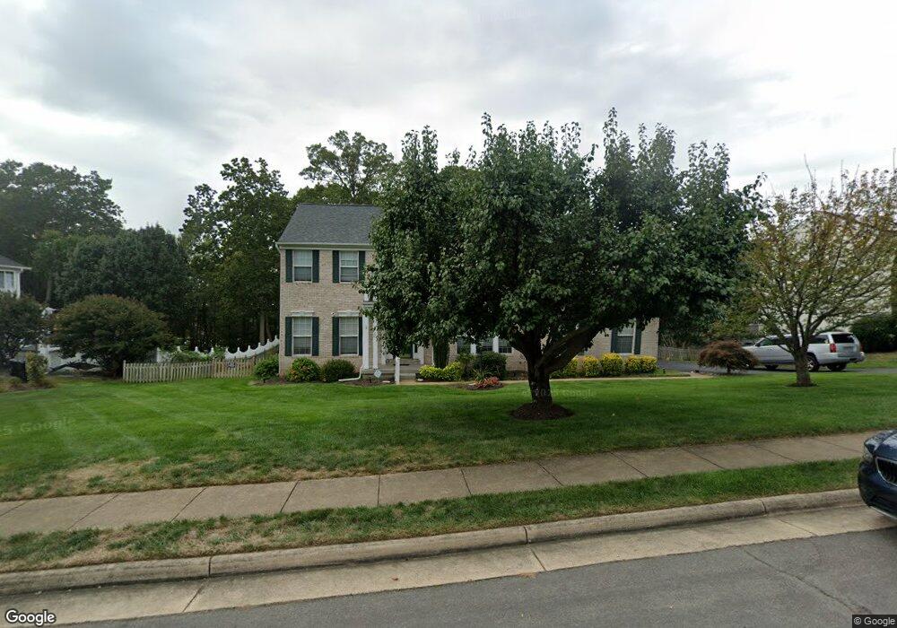 17952 Swans Creek Ln, Dumfries, VA 22026 - photo 1