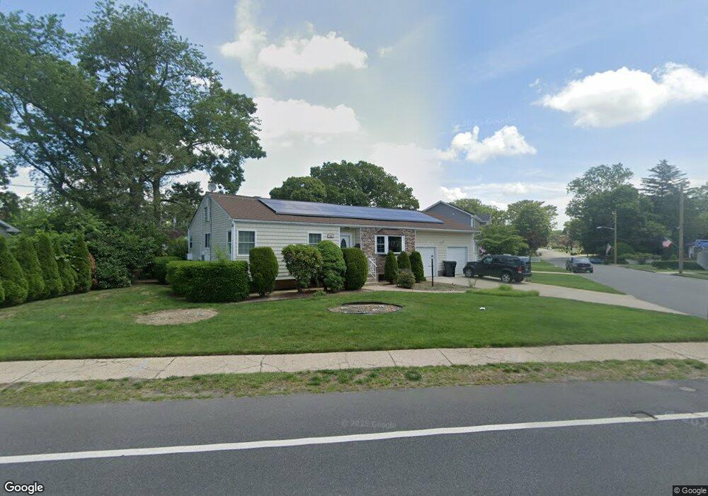 383 Commack Rd, Islip, NY 11751 - photo 1