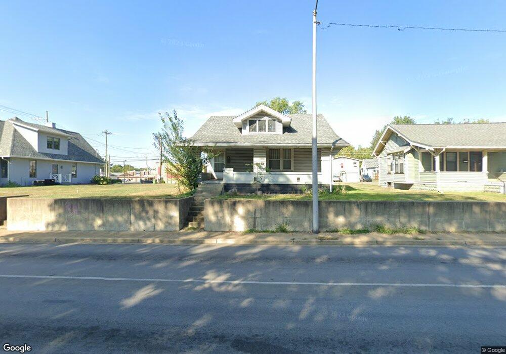 12 Blakely Ave, Terre Haute, IN 47803 - photo 1