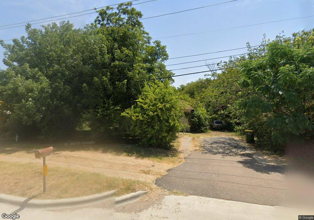 415 S Central Ave, Troy, TX 76579 - photo 1