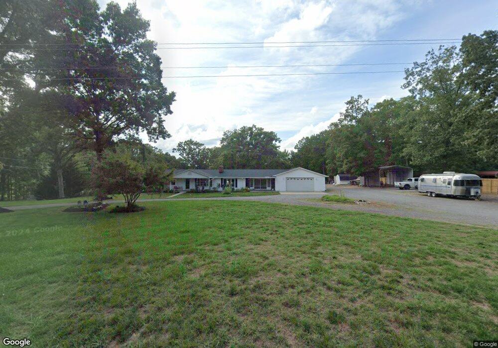 4514 Gov Almond Rd, Locust Grove, VA 22508 - photo 1