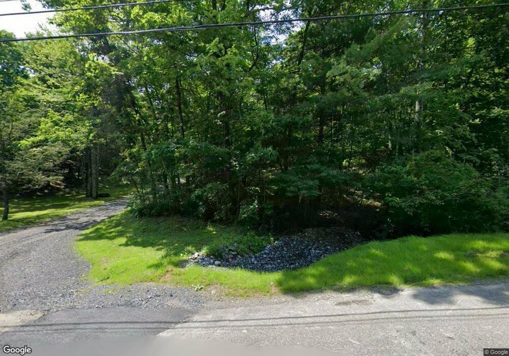 676 Salisbury Turnpike, Rhinebeck, NY 12572 - photo 1