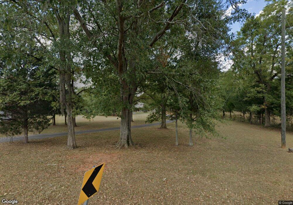 293 Burnette Rd, Barnesville, GA 30204 - photo 1