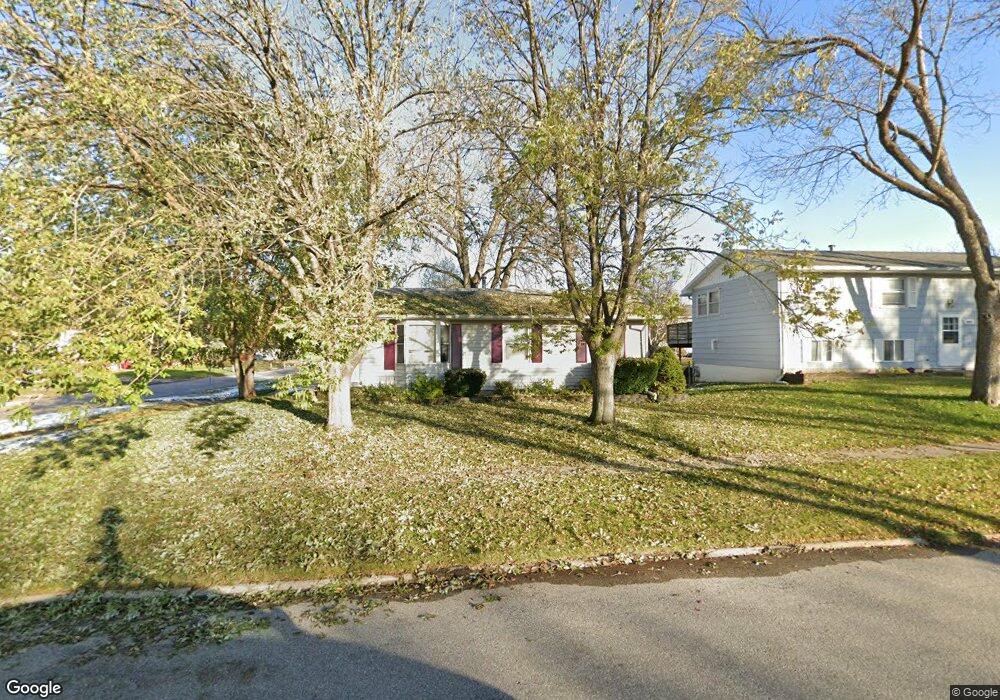 1001 Valley Park St, Marion, IA 52302 - photo 1