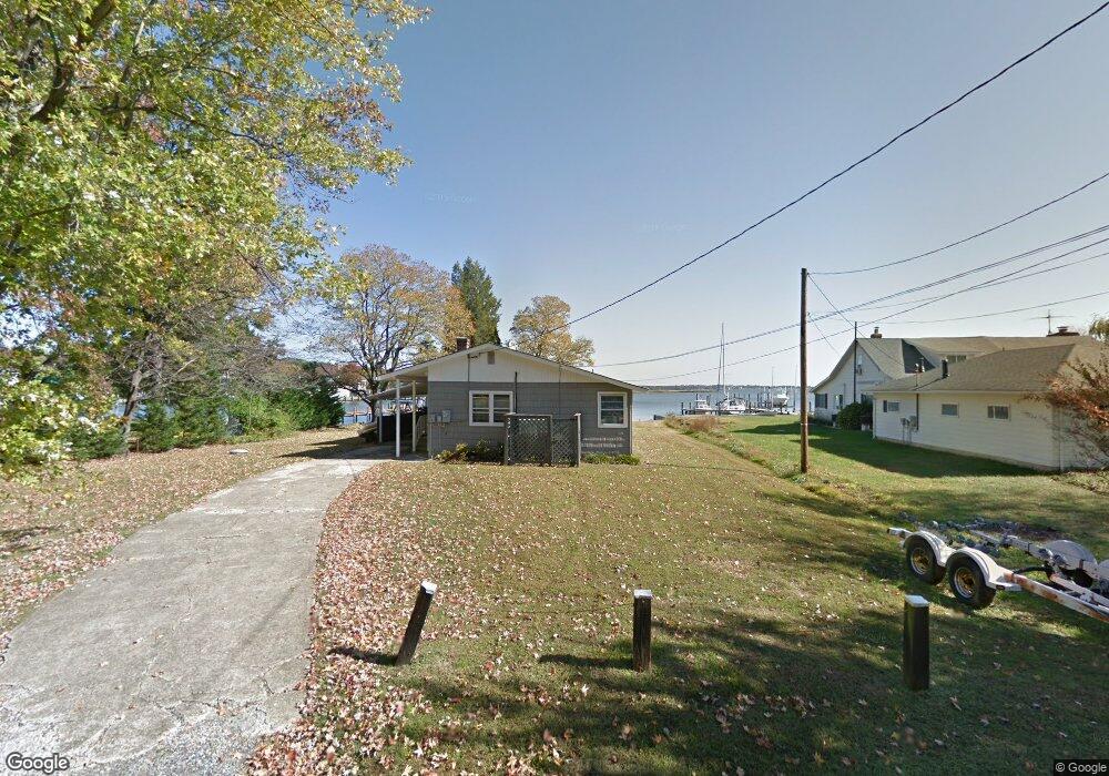 3651 1st Ave, Edgewater, MD 21037 - photo 1