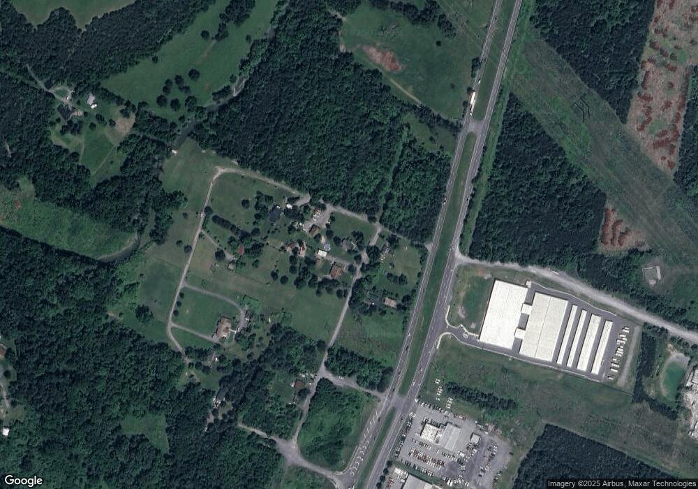 239 Emerald Ln, Front Royal, VA 22630 - photo 1