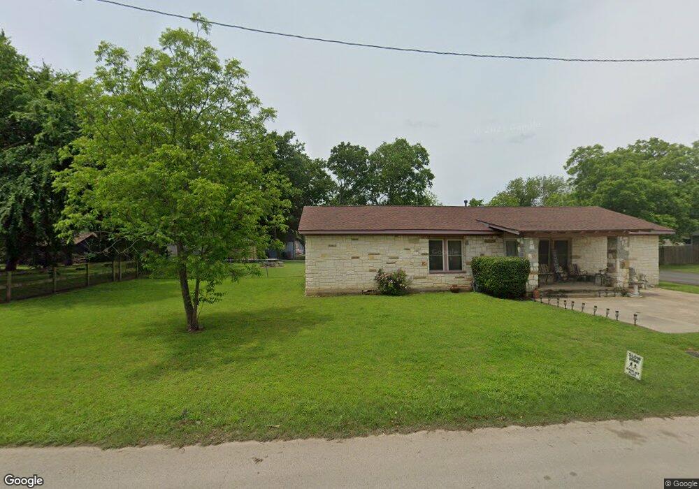 307 Sabine Ave, Cleburne, TX 76031 - photo 1