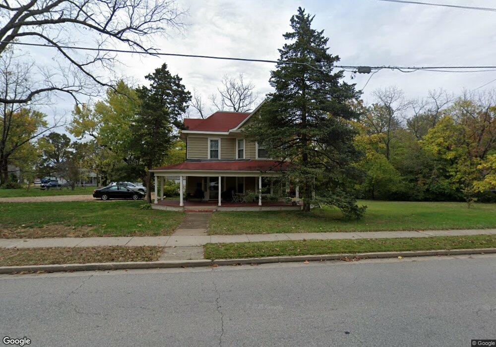 611 Salem Ave, Rolla, MO 65401 - photo 1