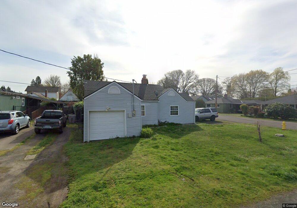 1655 13th Ave SW, Albany, OR 97321 - photo 1