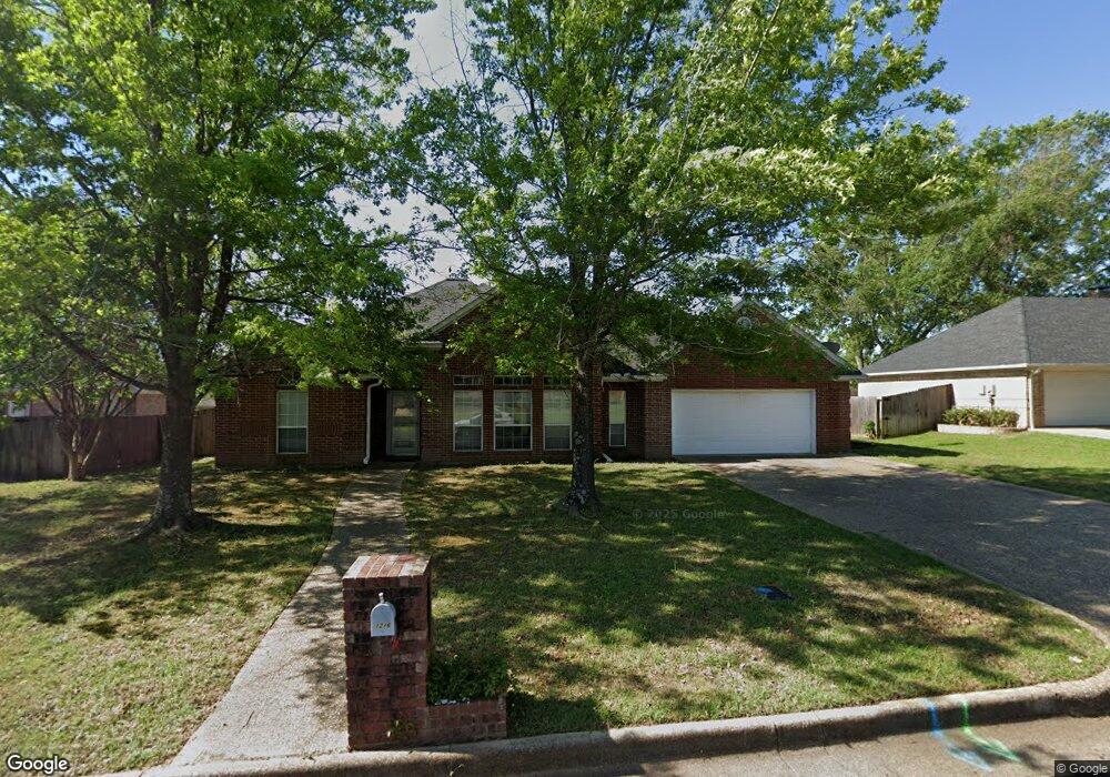 1216 Spring Branch Dr, Tyler, TX 75703 - photo 1