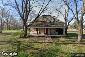 1041 Peek Ave, Greensboro, GA 30642