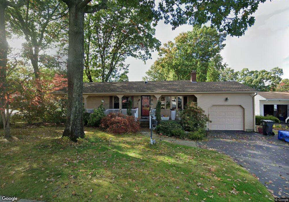 343 E View Ave, Cranston, RI 02920 - photo 1