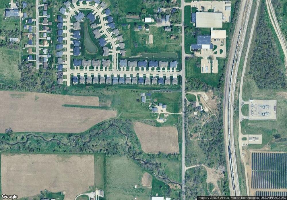 2608 18th St SW, Cedar Rapids, IA 52404 - photo 1