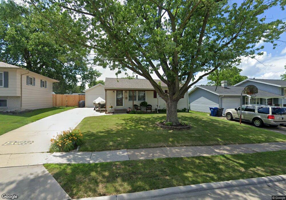 3102 Greenbrier Dr, Bettendorf, IA 52722 - photo 1