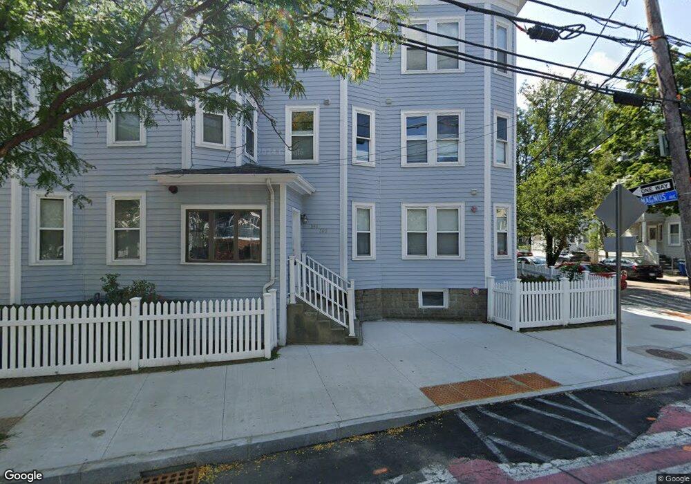 360 Washington St unit 3, Somerville, MA 02143 - photo 1