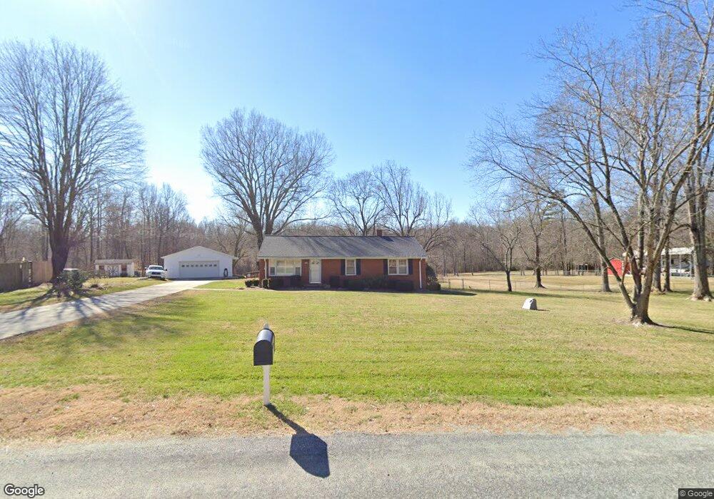 5250 Sweetwater Ct, Greensboro, NC 27407 - photo 1