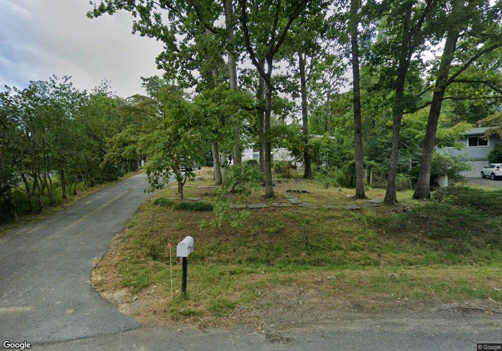 11712 Karen Dr, Potomac, MD 20854 - photo 1