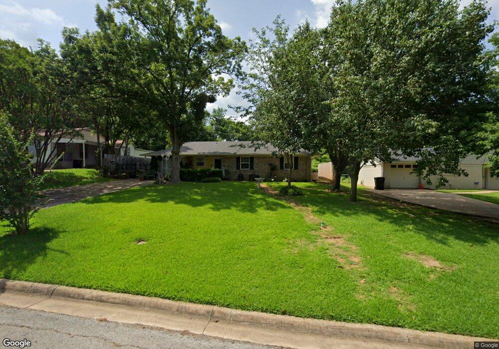 1610 W Gandy St, Denison, TX 75020 - photo 1