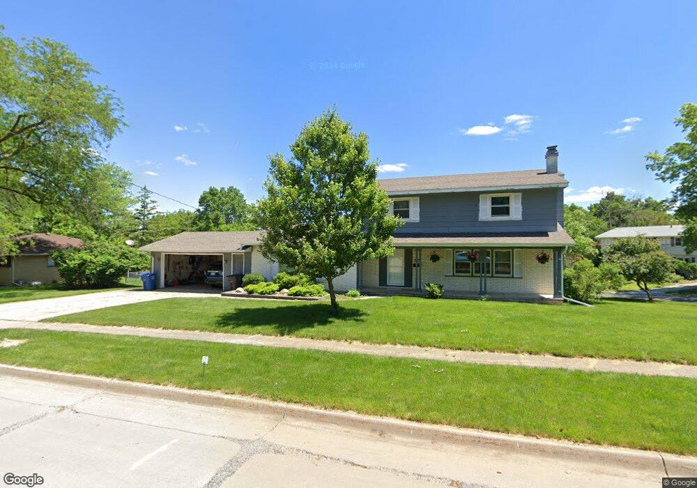 4107 27th St, Des Moines, IA 50310 - photo 1