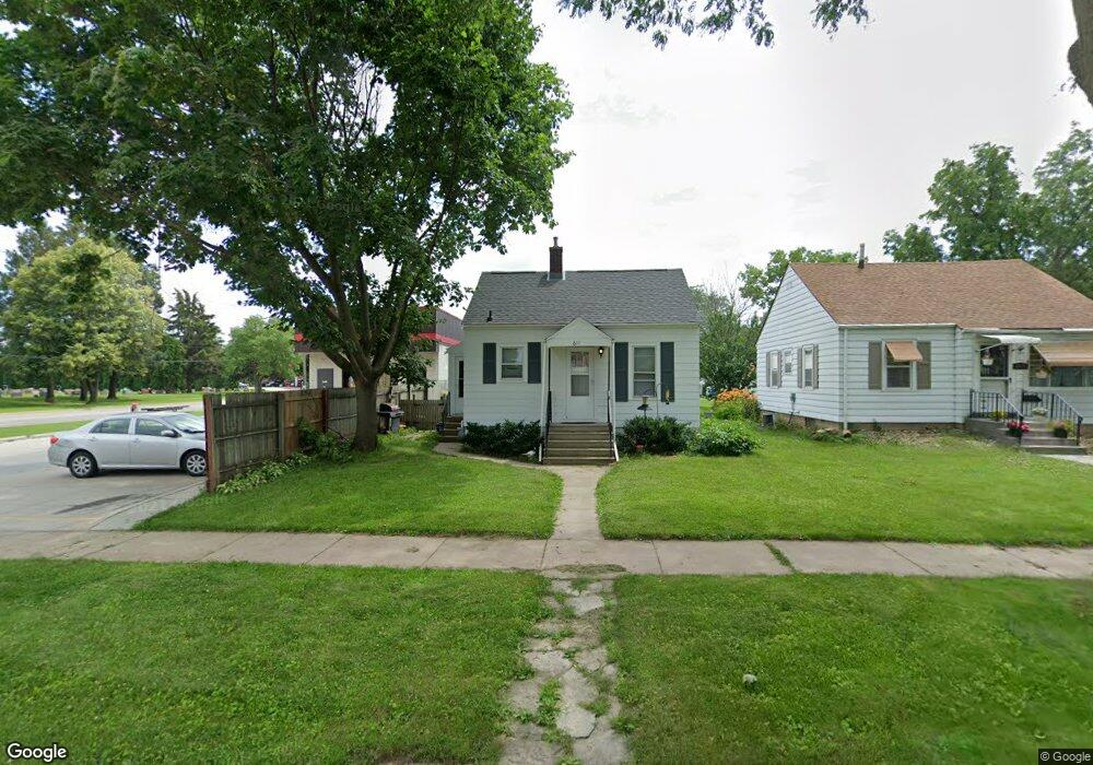 611 21st Ave SW, Cedar Rapids, IA 52404 - photo 1