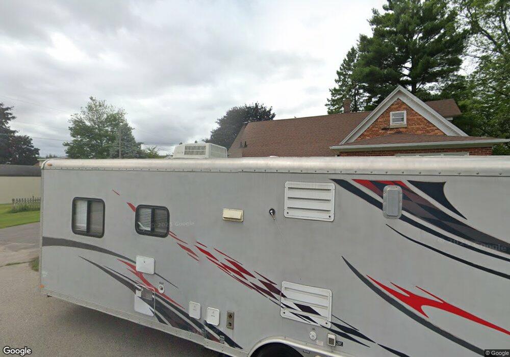 1613 24th St, Menominee, MI 49858 - photo 1