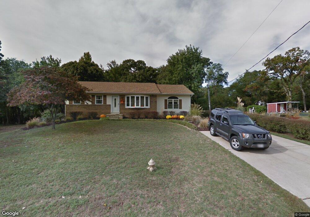 242 Beach Rd, Pasadena, MD 21122 - photo 1