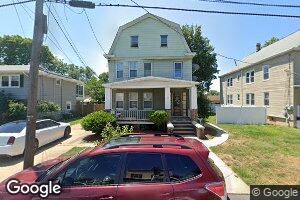 22 E Pleasant Ave, Sewaren, NJ 07077