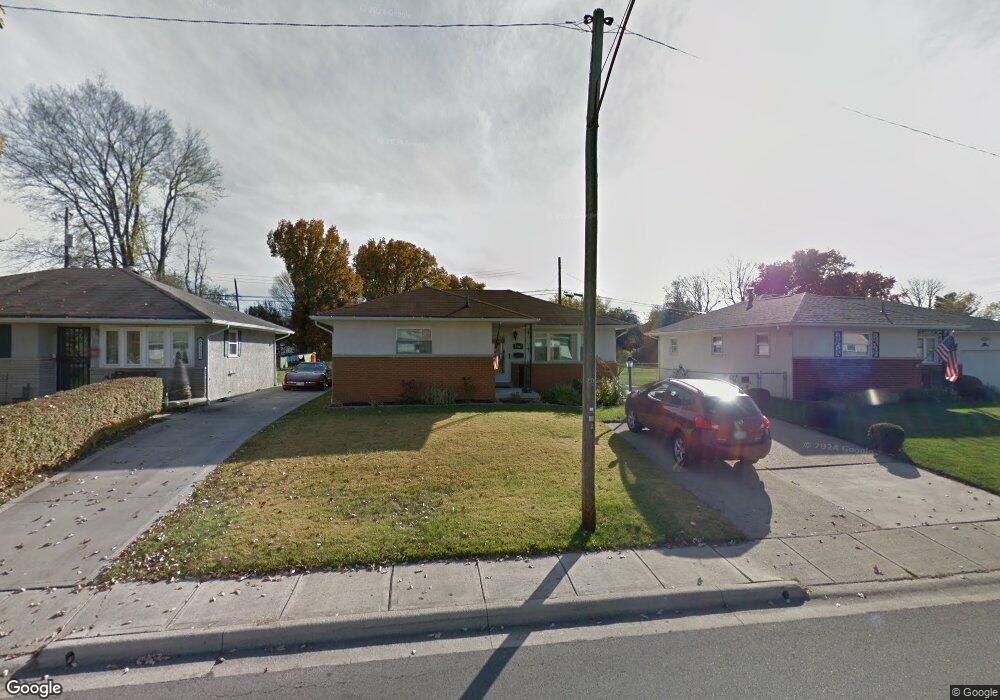 3867 Etna St, Columbus, OH 43213 - photo 1