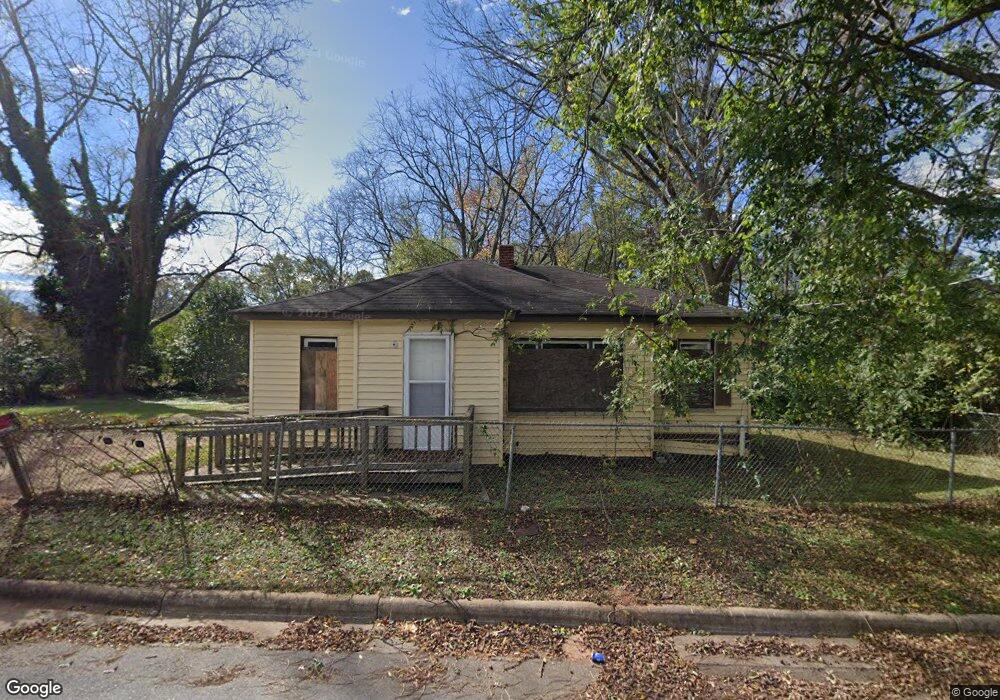 310 Martin St, Elberton, GA 30635 - photo 1