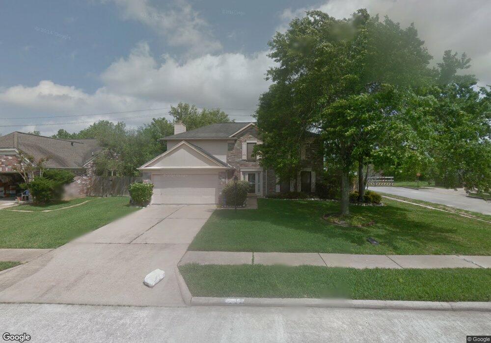 5201 Spring Circle Dr, Pearland, TX 77584 - photo 1