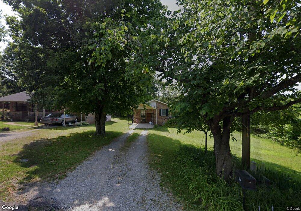 116 Helberg St, Dickson, TN 37055 - photo 1