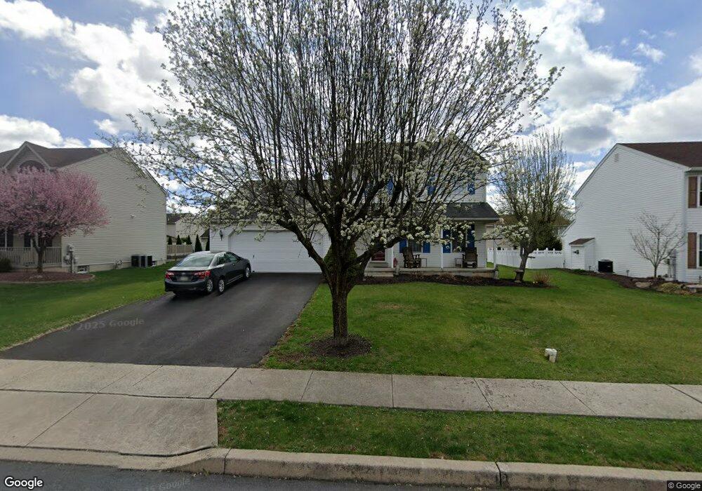 4460 Green Tree Rd, Reading, PA 19606 - photo 1