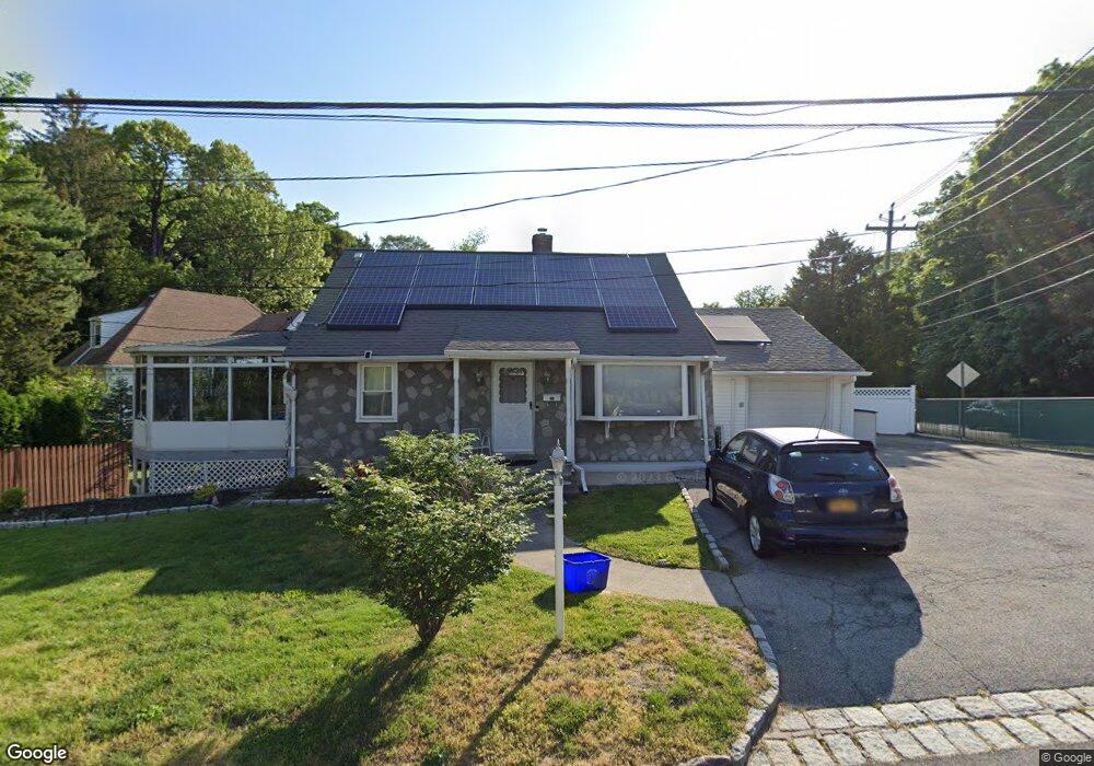 4 Briary Rd, Dobbs Ferry, NY 10522 - photo 1