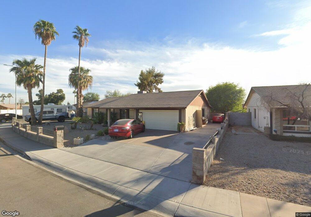 2628 E Commonwealth Cir, Chandler, AZ 85225 - photo 1