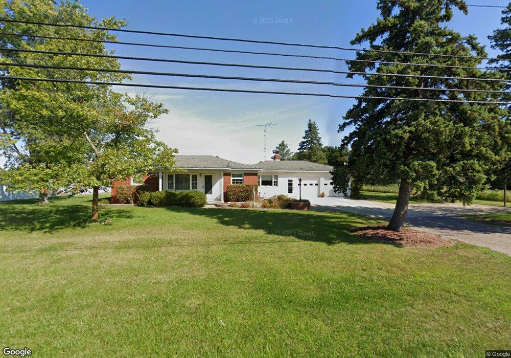 678 W Sigler Rd, Carleton, MI 48117 - photo 1