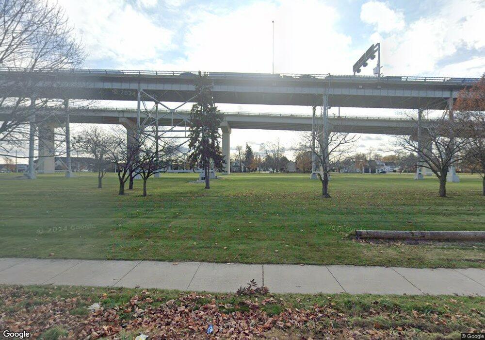 1000 Elmwood St unit 101, Port Huron, MI 48060 - photo 1