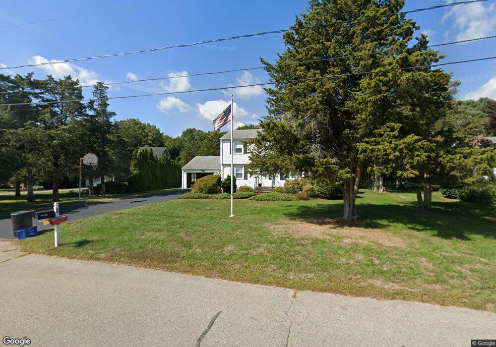 20 Cedar Crest Dr, Westerly, RI 02891 - photo 1