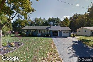 22 Kensington Dr, Chelmsford, MA 01824