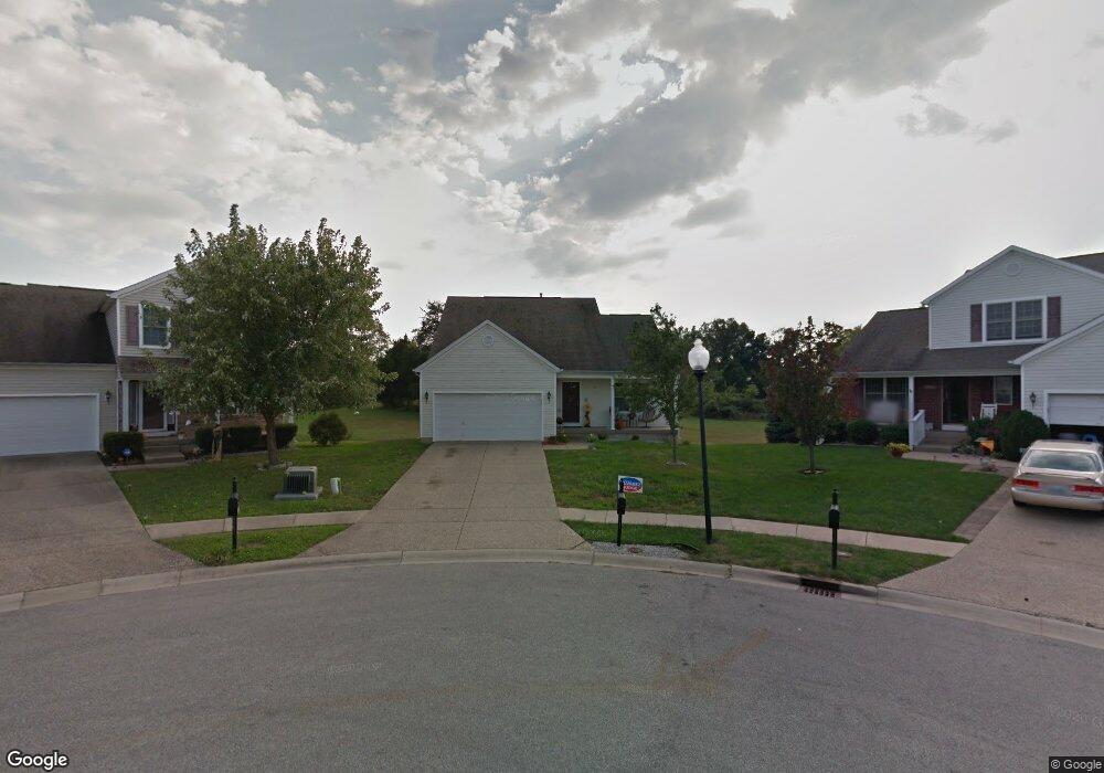 10207 Red Clover Ct, Louisville, KY 40228 - photo 1