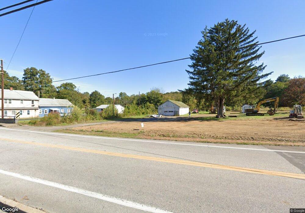 231 S Carlisle St, New Bloomfield, PA 17068 - photo 1