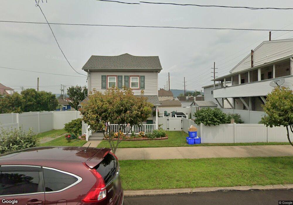 133 E 8th St, Berwick, PA 18603 - photo 1