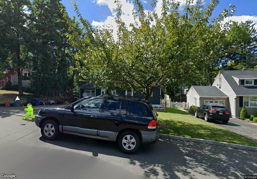 9 Abington Rd, West Orange, NJ 07052 - photo 1