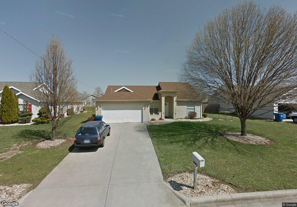 706 S Carriage Crossing, Nixa, MO 65714 - photo 1