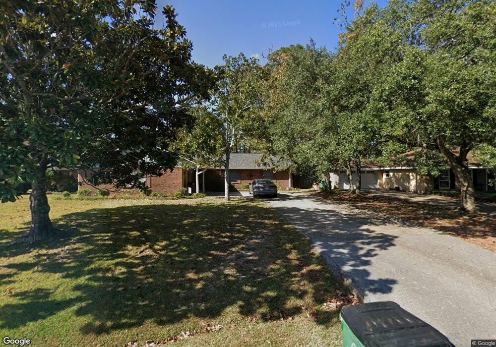 215 Camden Dr, Slidell, LA 70461 - photo 1