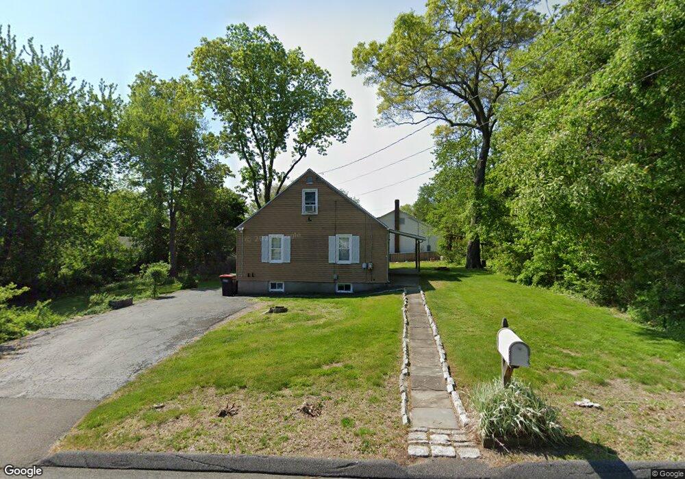 17 Pine St, Trumbull, CT 06611 - photo 1