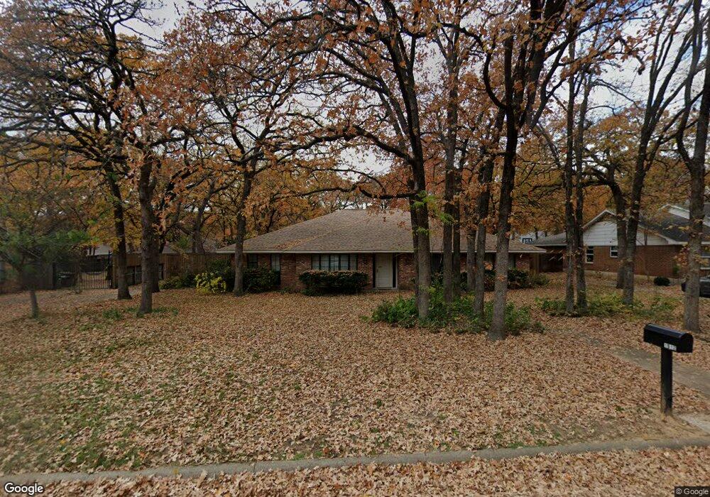 1912 Stonegate Dr, Denton, TX 76205 - photo 1