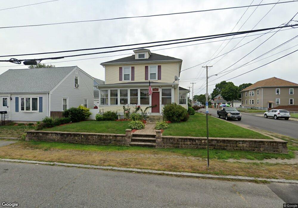 163 Norfolk Ave, Pawtucket, RI 02861 - photo 1