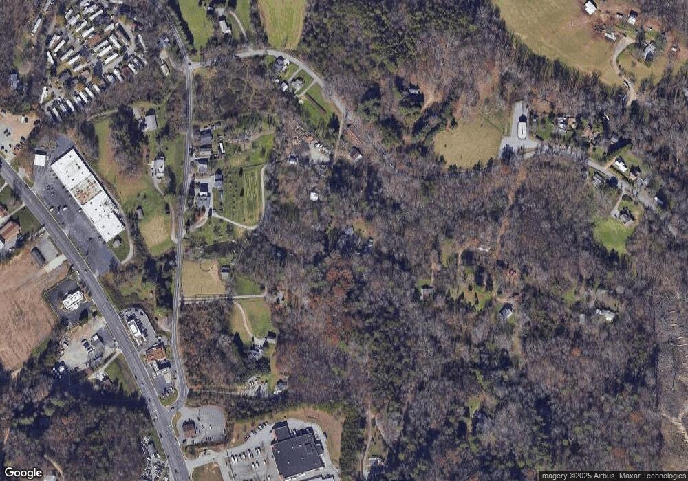 18 Wynne Dr, Asheville, NC 28806 - photo 1